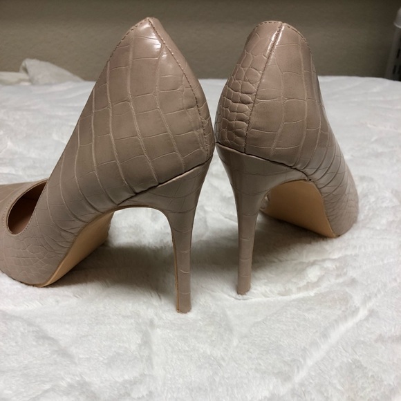 Fashion Nova Snake Print Nude Heels - Picture 4 of 5